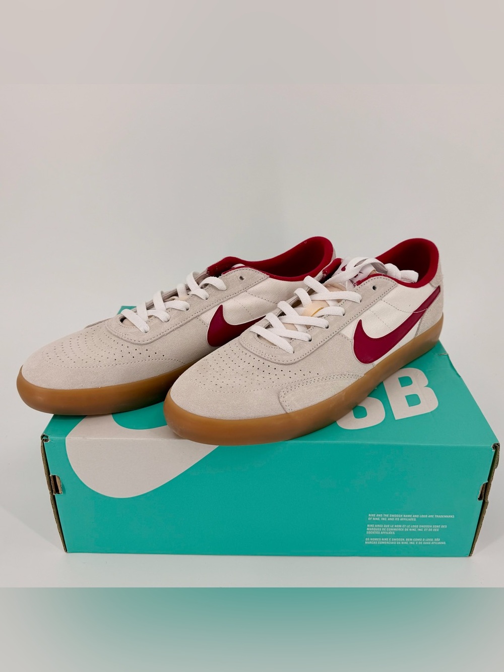 Nike SB Heritage Vulc CD5010-100 Men’s 11.5 White Red Gum Skate Shoes